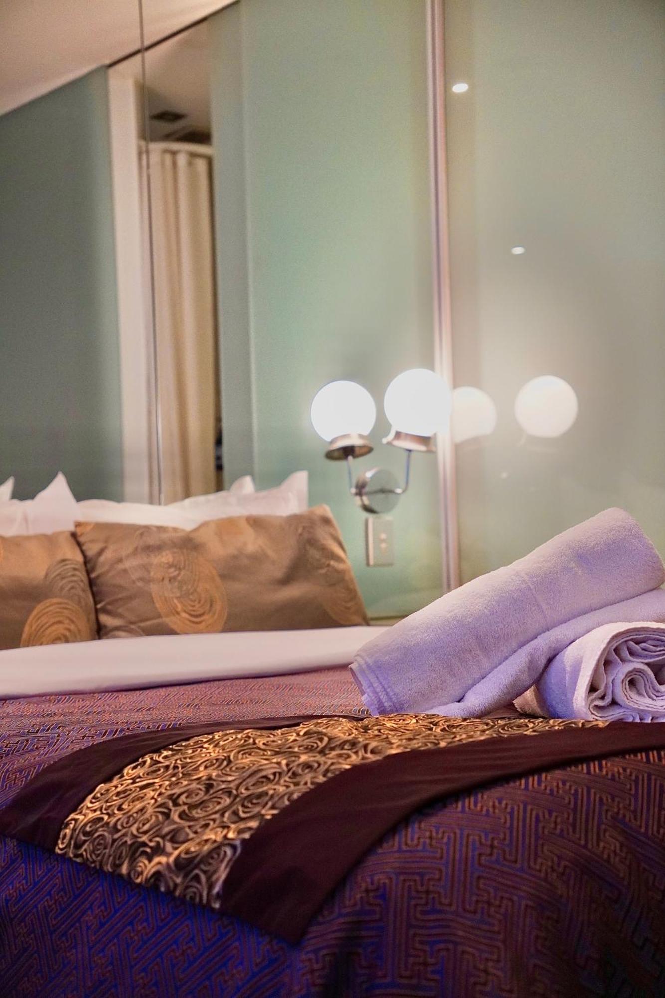 Melbourne Vivo Apart otel Dış mekan fotoğraf
